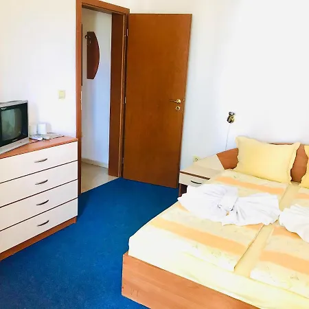 Family Friends Primorsko