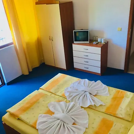 Family Friends Pensionat Primorsko