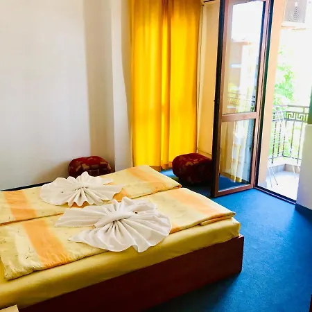 Family Friends Guest house Primorsko