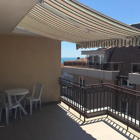 Pensionat Family Friends 4*