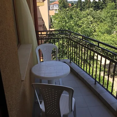 Family Friends Primorsko