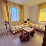 Guest house Family Friends Primorsko