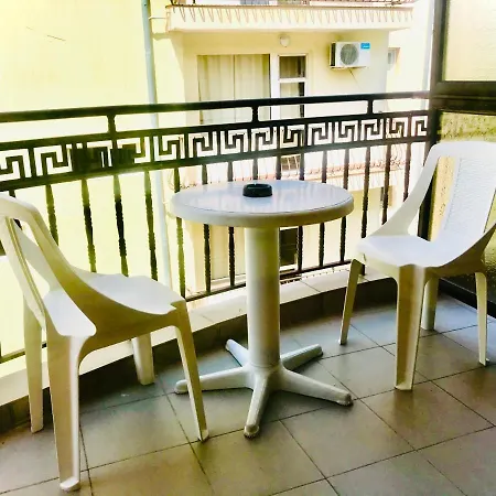 Family Friends 4* Primorsko