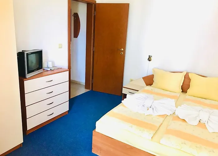 Family Friends Primorsko