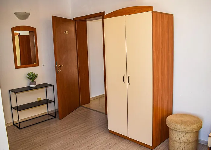 Family Friends 4* Primorsko